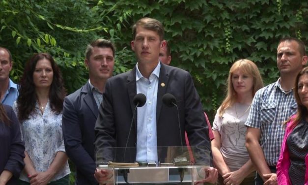 Pásztor Bálint SMS-ben gratulált Bogdan Labannak