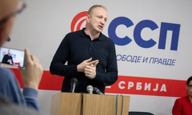 Đilas cáfolja a Szövetség Szerbiáért széteséséről szóló hírt