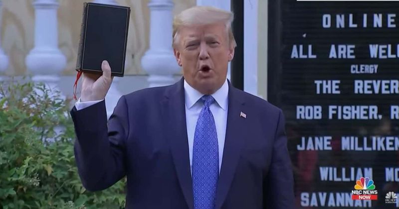 Bunker és Biblia (Trumpizmusok)