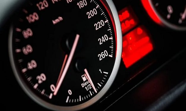 Csaknem 250-el száguldott Topolya és Zsednik között