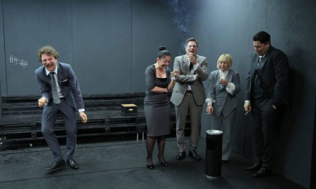 Karanténrepertoár: Gerincbántalmak (Online)