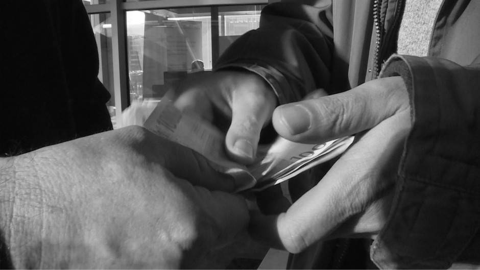 Kenőpénzt kértek a városrendészek