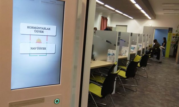 Magyarországon fél évvel meghosszabbodnak a lejárt okmányok