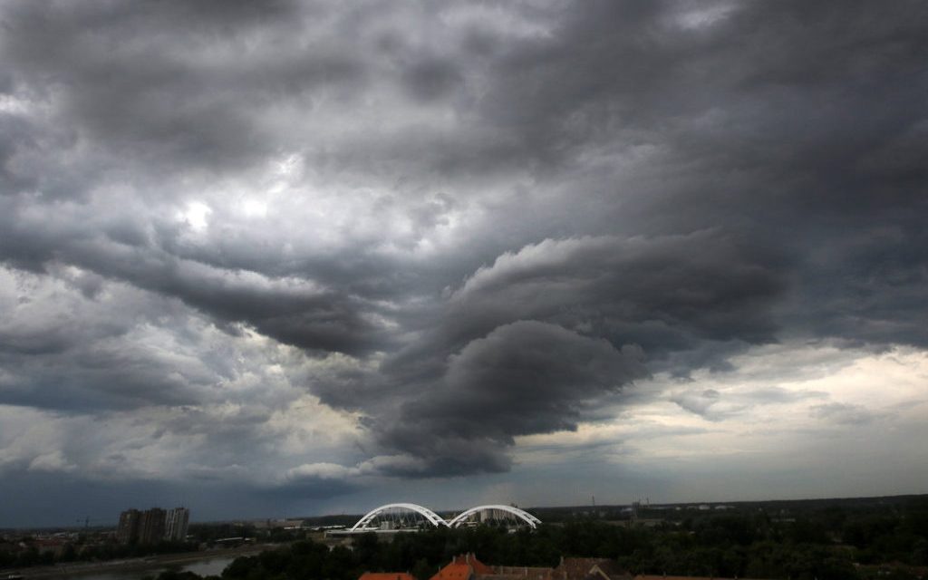 Jégeső csapott le Vajdaság egyes településeire (videó)