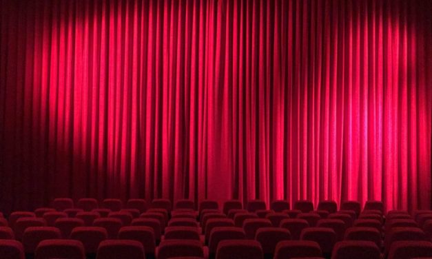 A nemzetbiztonságra hivatkozva vizsgálják, hogy mit játszanak az orosz színházak