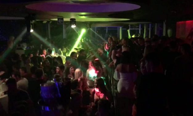 Szerbiában ismét korlátozhatják a szórakozóhelyek nyitvatartási idejét