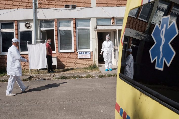 Koronavírus: Tutinban egész családok halnak bele a fertőzésbe