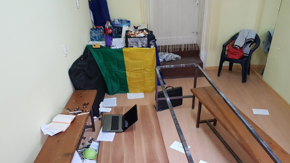 Incidens Karlócán a Vajdasági Front irodájában