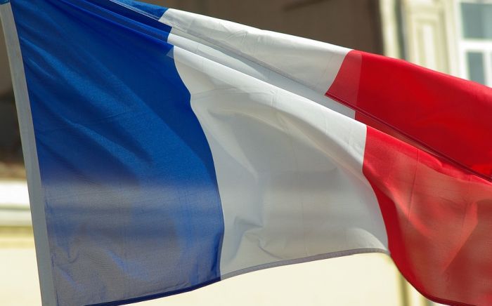 Szerb állampolgárok nem utazhatnak Franciaországba