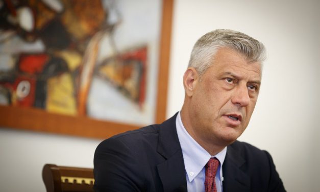 Thaçi börtönben marad