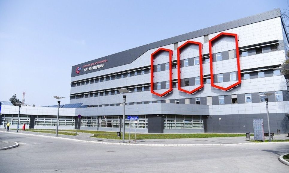 <span class="entry-title-primary">Újvidéken több mint háromszáz beteget kezelnek</span> <span class="entry-subtitle">Megint nem elérhető az egyetlen honlap, amelyen koronavírus-tesztelésre lehet bejelentkezni </span>