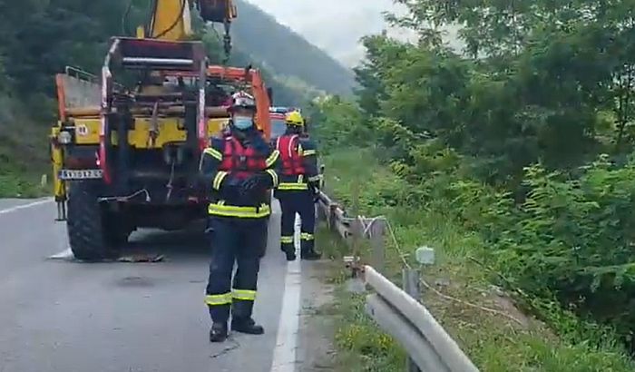 Folyóba zuhant egy pancsovai család kocsija, egy gyermek eltűnt