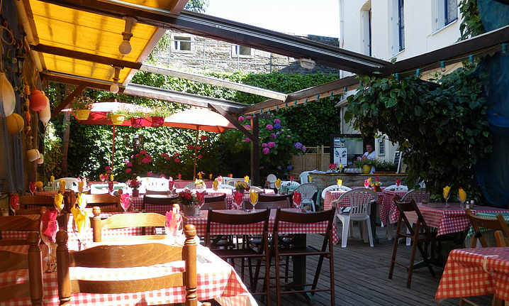 Az éttermi számláért is többet kell fizetnünk