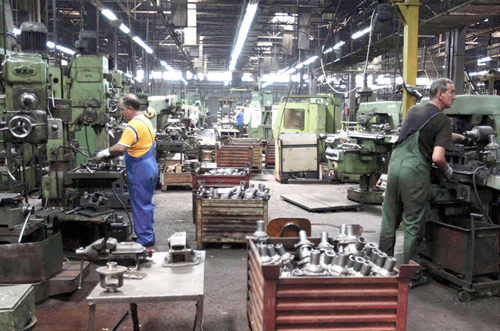 Munkaközvetítő: Tizenkétezer ember talált munkát Szerbiában