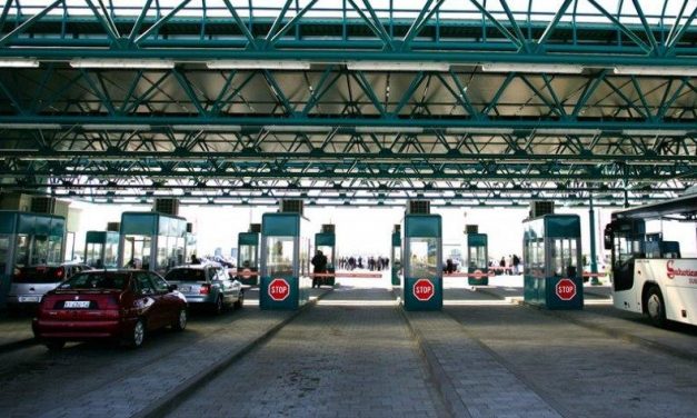 Ismét leállt a rendszer a magyar határon