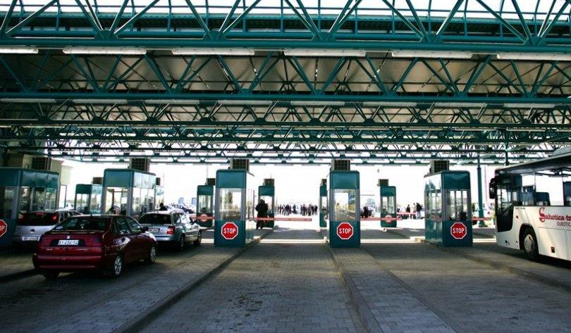 Ismét leállt a rendszer a magyar határon