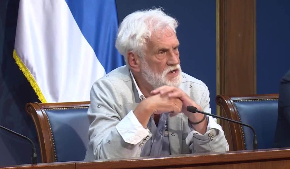 Stojiljković: Őszre egymillió munkanélküli lehet Szerbiában