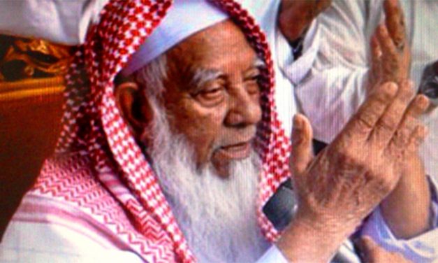 <span class="entry-title-primary">Százhárom évet élt a szélsőséges iszlamista vezető</span> <span class="entry-subtitle">Ahmed Safi lemondott, majd egy napra rá meghalt </span>