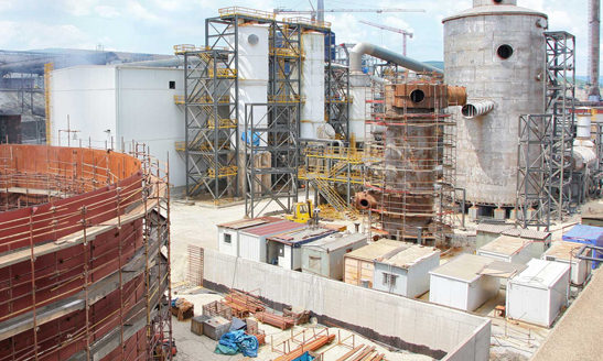 Leállították a bori fémüzem környezetszennyező kohóját