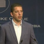 Đurić: A hatalom képviselői közül senki sem folytat tárgyalásokat Koszovó függetlenségéről