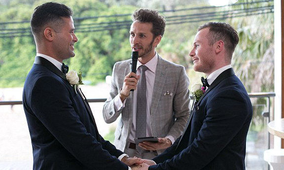 Bő félmillióra nőtt a házasságban élő meleg párok száma az Egyesült Államokban