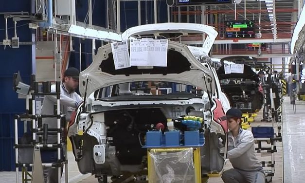 IMF: Szerbiában 160.000 munkahely van veszélyben