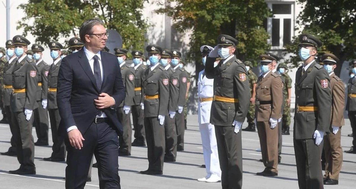 Felavatták a szerb hadsereg ifjú tisztjeit (Fotók+Videó)