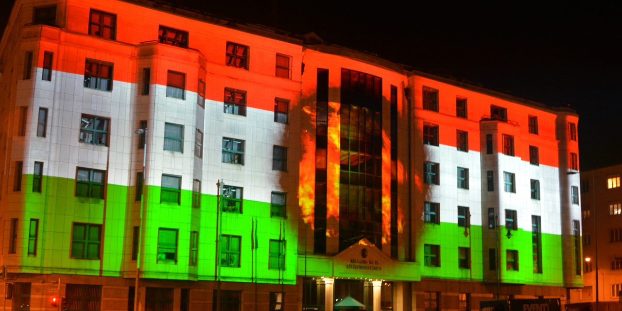 <span class="entry-title-primary">Magyarországon elmaradnak a hivatalos programok október 23-án</span> <span class="entry-subtitle">Így is izgalmas lesz az ünnep</span>