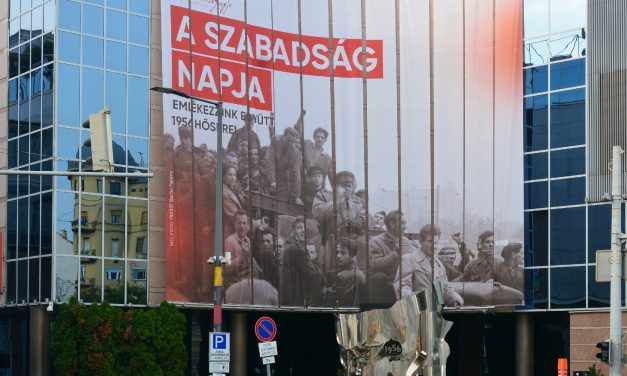 <span class="entry-title-primary">Nem mindennapi ’56-os megemlékezés</span> <span class="entry-subtitle">Joe Biden üzent Budapestnek – A Terror Háza múzeum idén is népszerű volt</span>