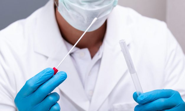 Még mindig 50 felett a járvány napi halálos áldozatainak száma Magyarországon