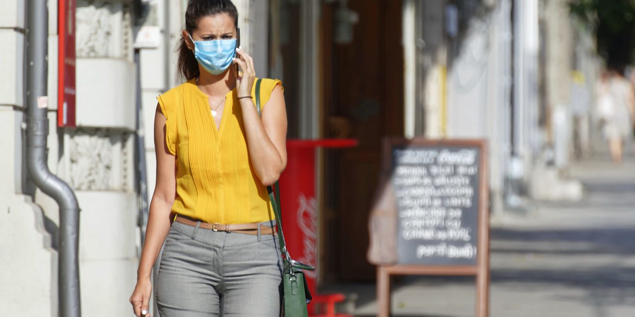 <span class="entry-title-primary">Egyes városokban az utcán is kötelező a maszk Magyarországon</span> <span class="entry-subtitle">Újabb korlátozásokat jelentett be Orbán Viktor és megjelent a kormányrendelet is</span>