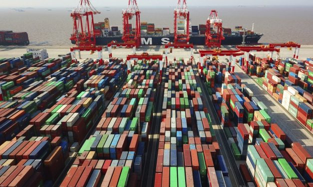 Vér, verejték és könnyek