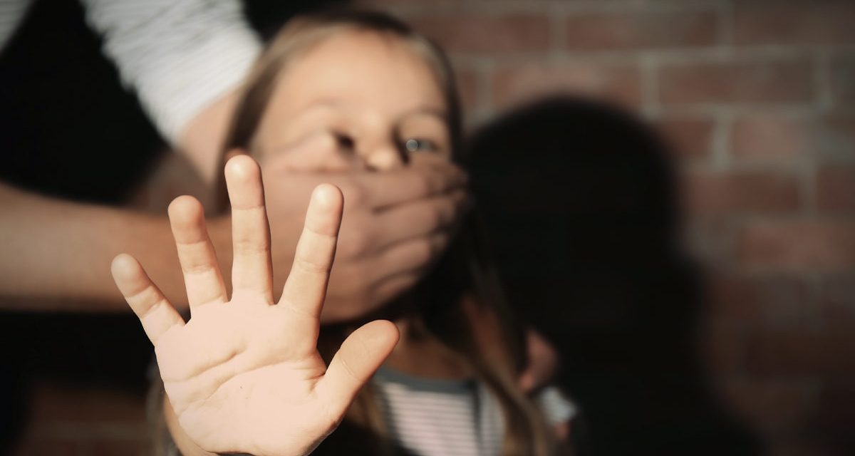 Két év gyermekrablásért?