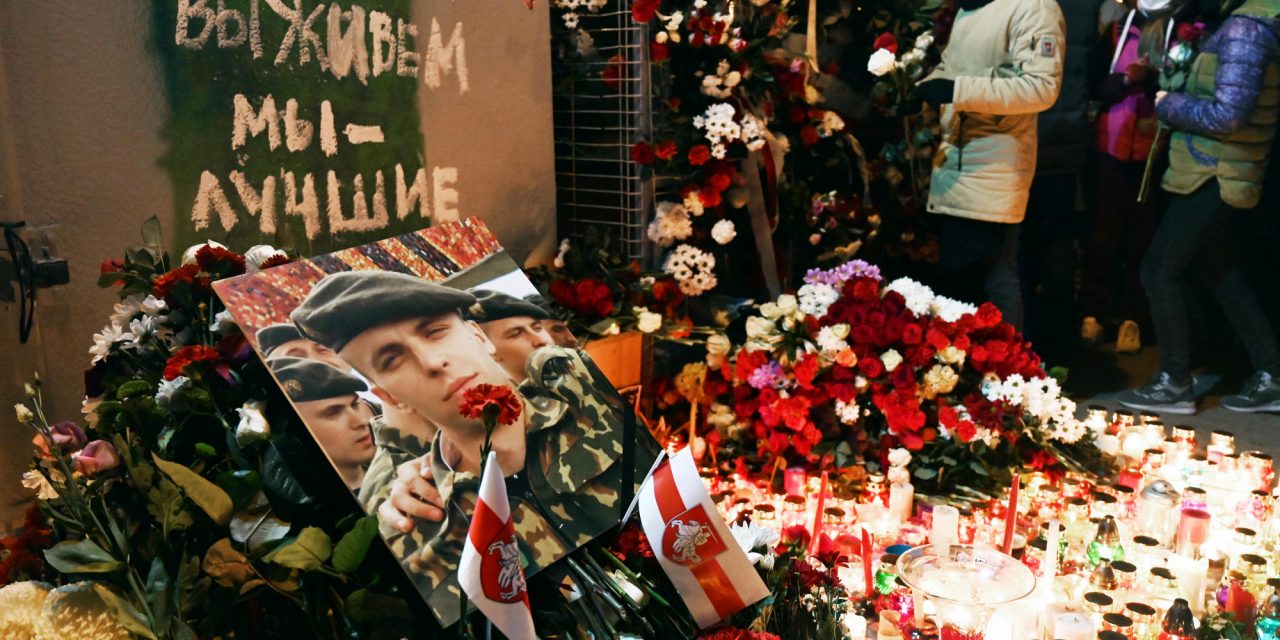 Vízágyúkkal, könnygázzal oszlatnak Minszkben