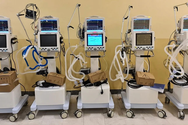 Vissza kell-e adni az EU adományaiból vásárolt egészségügyi felszerelést?