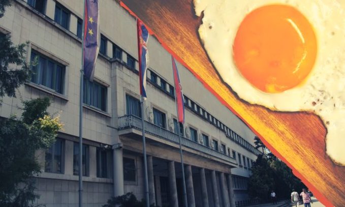 Tizennégyről tizenhét dinárra drágult a tükörtojás a tartományi kormány éttermében