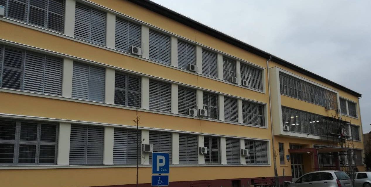 Zenta: A covid-tünetesek kérjenek időpontot