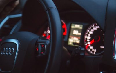 Völner egy drága Audival vitte lángosozni a családját Polt Péter szerint nincs semmi gond ezzel