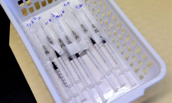 Vranjei vakcinabotrány: Leváltották az egészségház igazgatónőjét