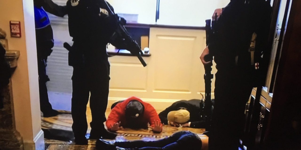 Négy halottja van az USA parlamentjét ért támadásnak