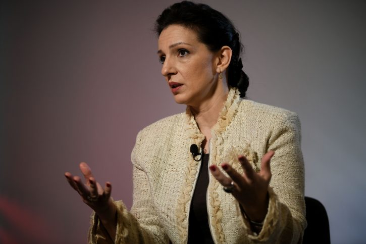 Átkutatják az ellenzéki politikusok autóit