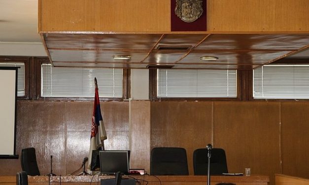 Bűnvádi feljelentés Brnabić, Vučević, Vučić ellen az újvidéki tragédia miatt