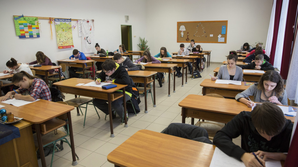 A nyolcadikosokra nem gondol a VMSZ (?)