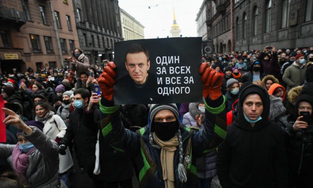 <span class="entry-title-primary">Puccs és vakcinacsata</span> <span class="entry-subtitle">Rómától Tokióig – átlapoztuk a világsajtót</span>