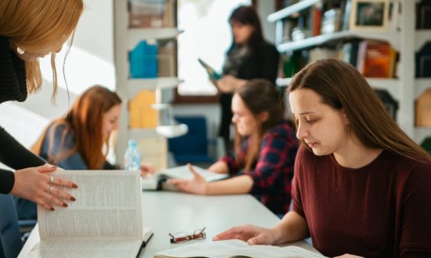 A fiatalok szerint ekkora fizetésből lehetne tisztességesen megélni
