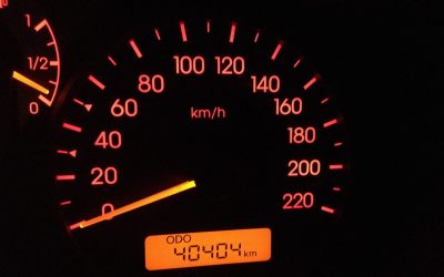 A külföldről behozott autóknál kétszer nagyobb az esély a visszatekert kilométerórára