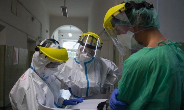 Egy nap alatt 214 életet követelt a járvány Magyarországon