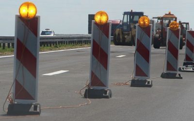 Lezárták a forgalom előtt a Zentai út egy részét a szabadkai víztisztítónál