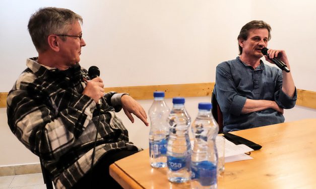 <span class="entry-title-primary">Az idő (zentai) ráncai</span> <span class="entry-subtitle">Révész Róbert zentai fotóművész képeit vetítették az alkotóházban</span>