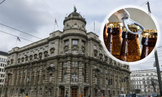 Az állam 15 millió dinár értékben vesz alkoholos italokat
